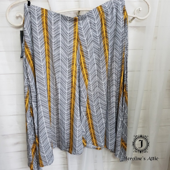 SOLD - Picture 2 of 5